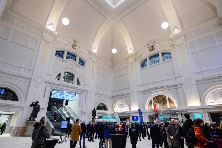 240104_Hl_vlak_nadrazi_2