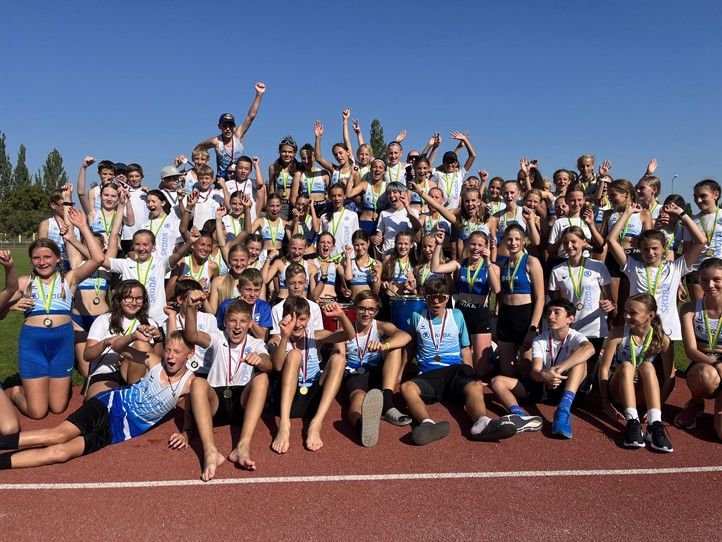 Zdroj fotografií: AK Škoda Plzeň 240223_Cerny_atletika_4