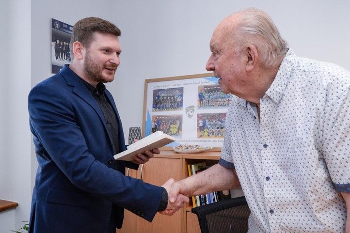 Přijetí na plzeňské radnici (fotografie: M. Pecuch) 240328_Henzlik_4