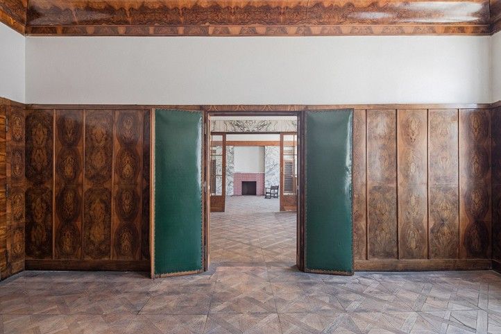 Loosův interiér v bývalém domě Huga Semlera (zdroj foto: Plzeň - TURISMUS) 240402_Loos_Klatovska_19