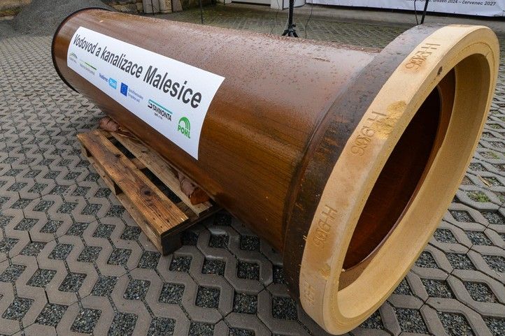 Zahájení stavby (fotografie: M. Pecuch) 240415_Vodovod_Malesice_1