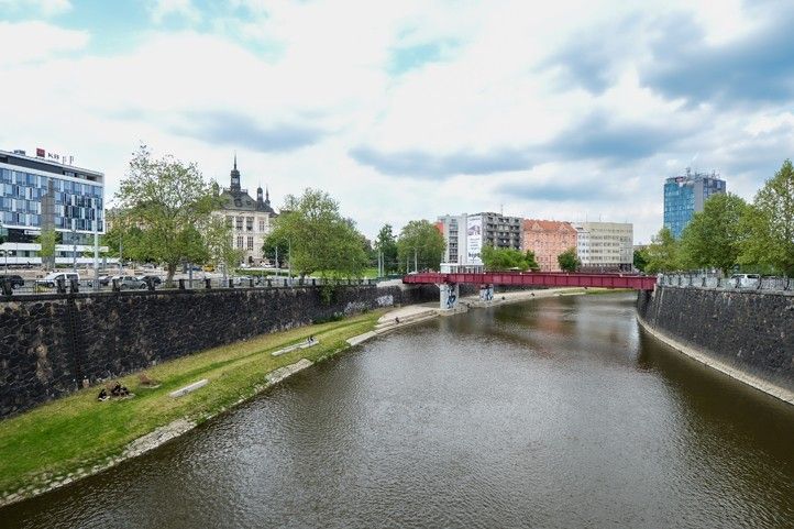 Ilustrační fotografie 240522_Naplavka_nabrezi