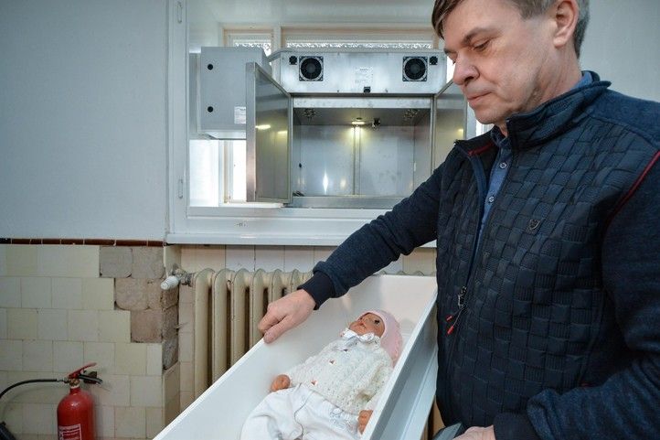 Modernizovaný babybox na EUC klinice (fotografie: M. Pecuch) 241106_BabyBox_4