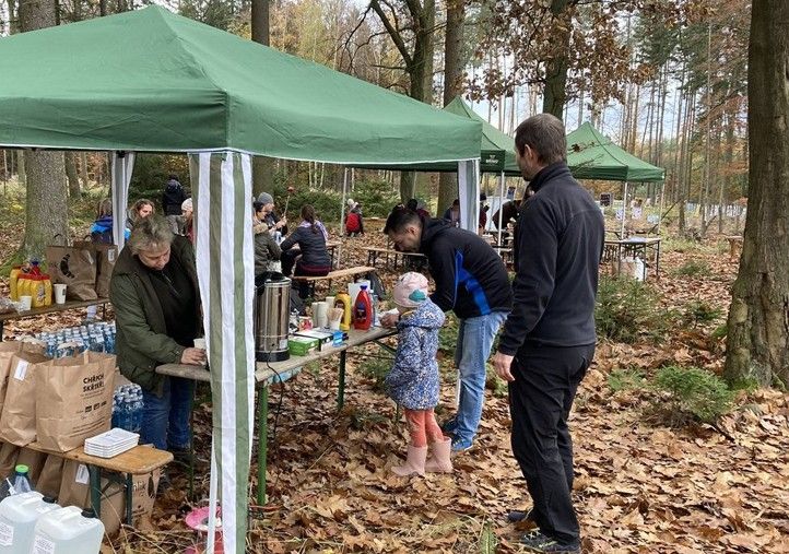 Zdroj fotografií: archiv SVSMP 241122_Sazeni_stromu_3