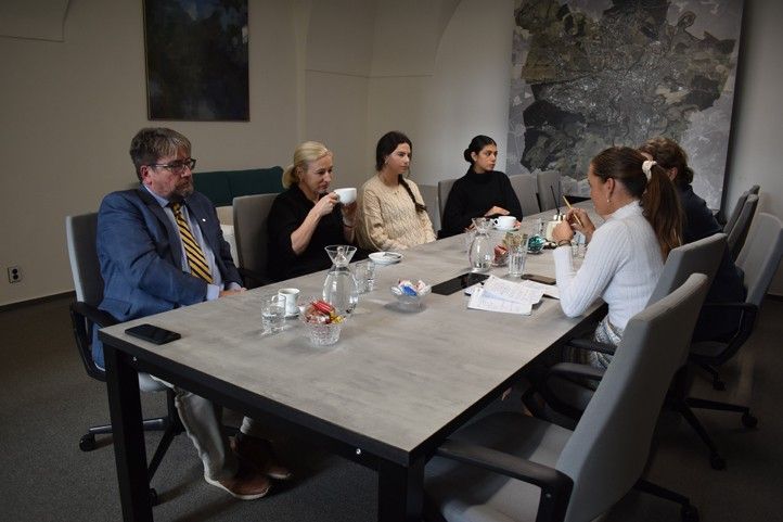 Přijetí na plzeňské radnici (fotografie: B. Hájková) 241126_Rotary_1