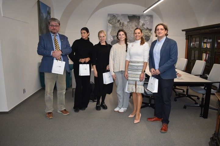 Přijetí na plzeňské radnici (fotografie: B. Hájková) 241126_Rotary_3