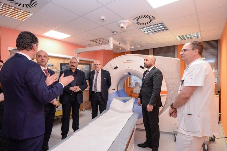 250117_FN_zobrazovaci_technika_1