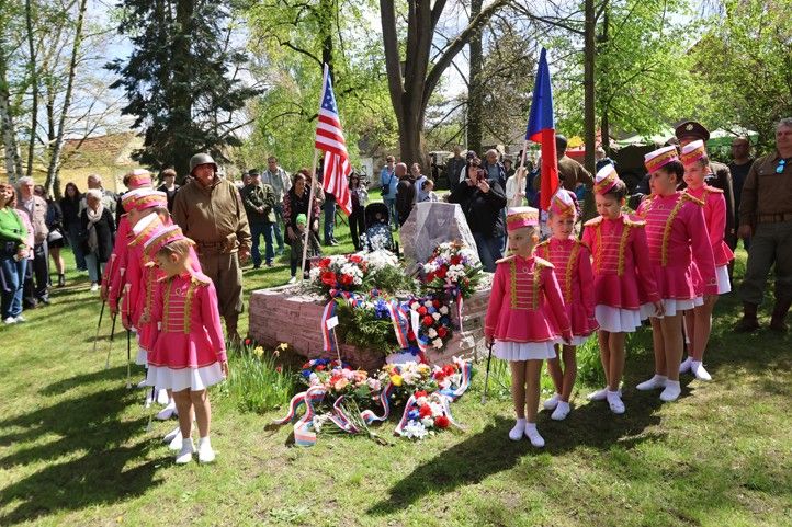 Fotografie: P. Eret 250428_Pietni_akt_Krimice_2