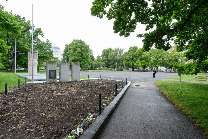 Náměstí Míru (fotografie: M. Pecuch) 250522_Namesti_Miru_3