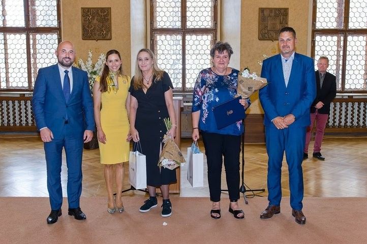 Zástupkyně školní jídelny 16. ZŠ a MŠ. 250611_jidelna_16_zs