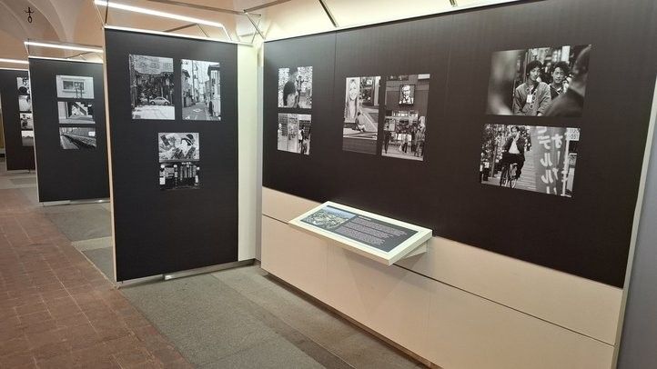 Výstava v mázhauzu. Foto: Jiří Dienstbier a archiv Odboru kultury MMP 250722_Takasaki_Mazhauz_05