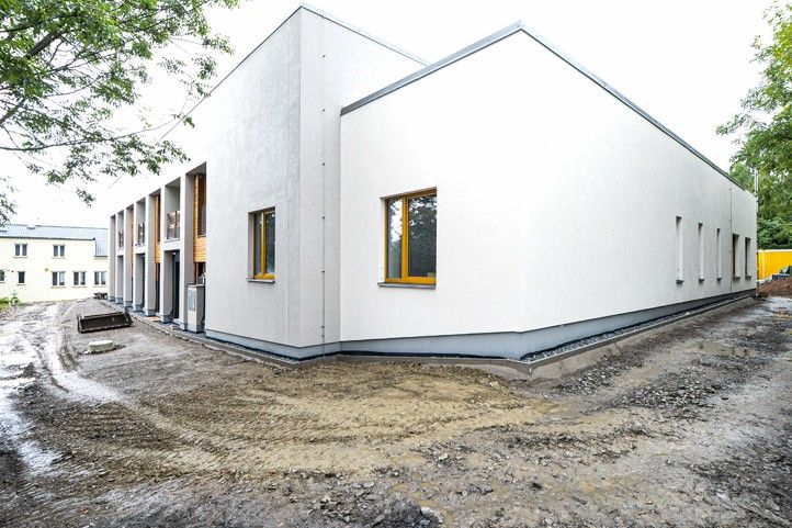 Stavba bytů v Červeném Hrádku (ilustrační foto: M. Pecuch) 251022_Byty_Dum_Cerveny_Hradek