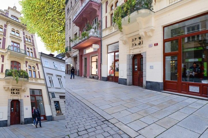 251024_SecondHand_B_Smetany_7_2