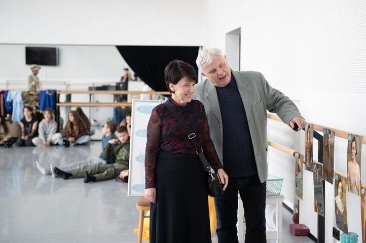 Fotografie: I. Štěrbová 251104_Divadelni_brany_3