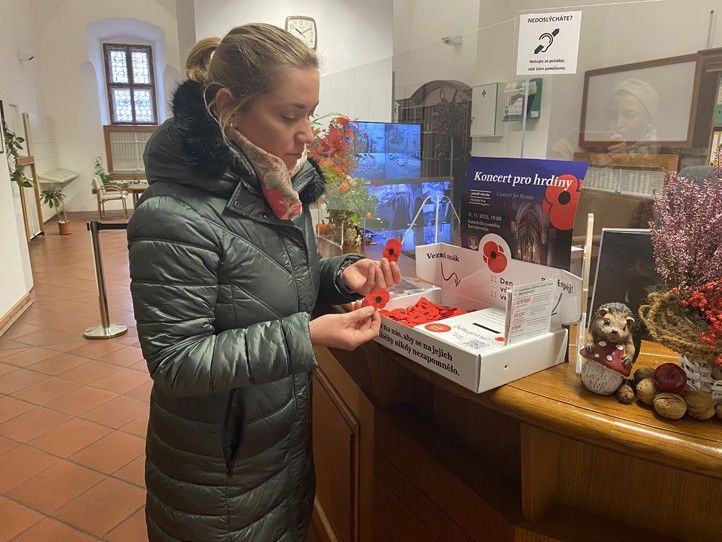 251105_Valecni_veterani_vlci_mak