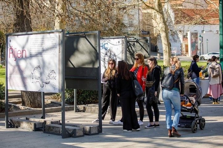 Vernisáž výstavy. Zdroj: Nadační fond Zelený poklad 260410_Zeleny_Poklad_03