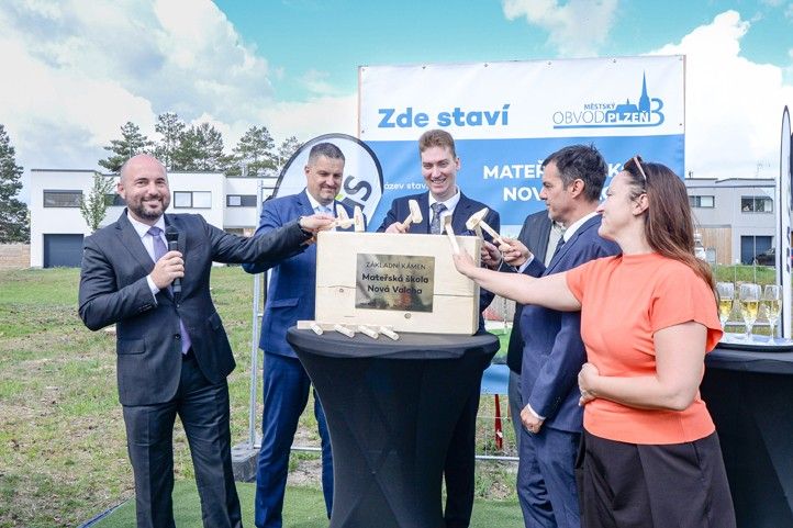 Zahájení stavby (fotografie: M. Pecuch) 260521_MS_Nova_Valcha_3
