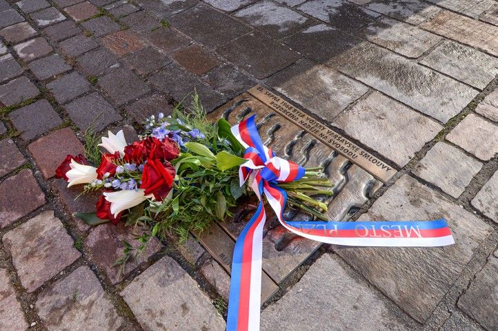 Zdroj fotografií: město Plzeň 260821_Pietni_akt_okupace